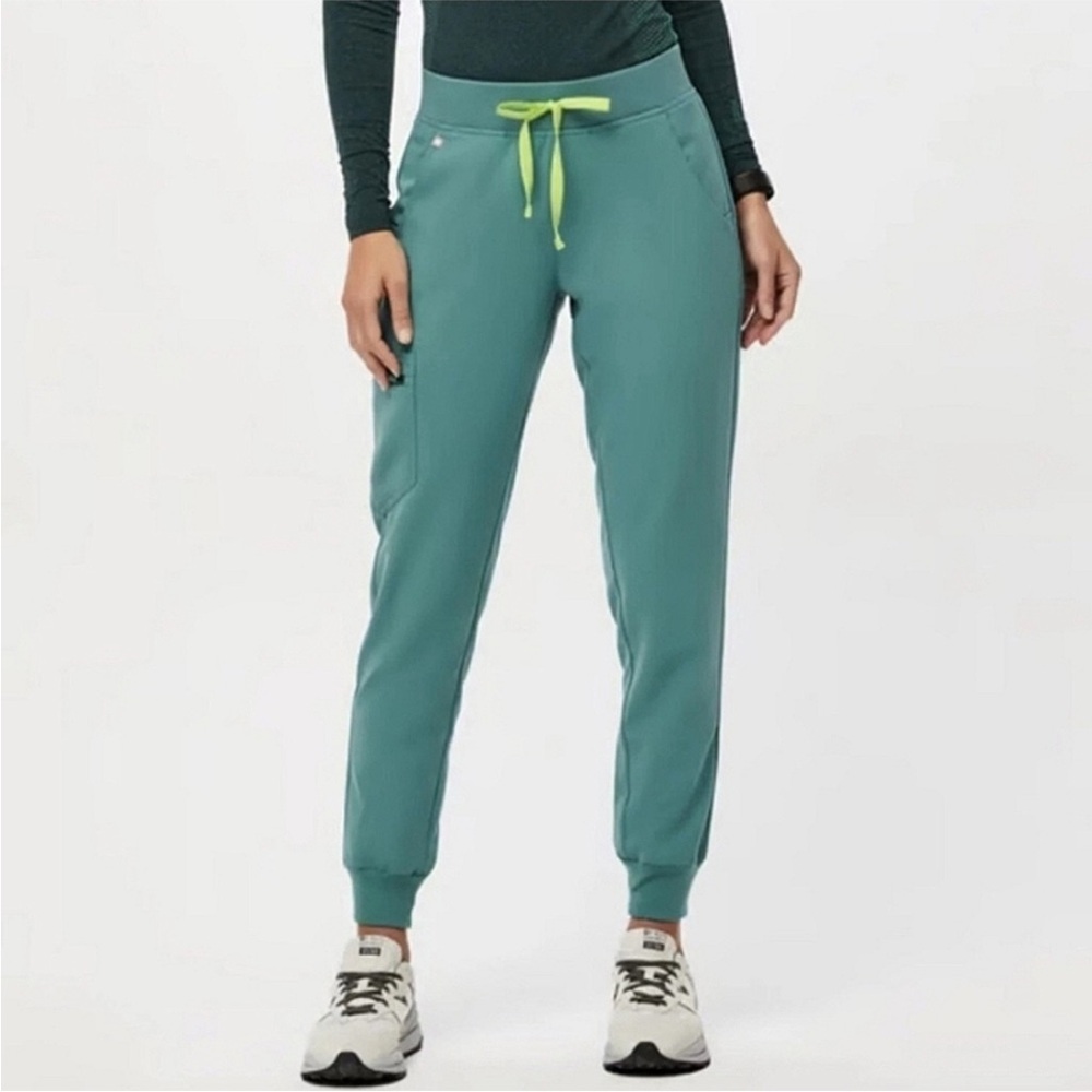 Figs High Waisted Zamora Jogger Scrub Pants Cactus Green Medium
